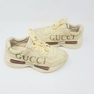 $990 Gucci Rhyton Logo Leather Sneaker 34